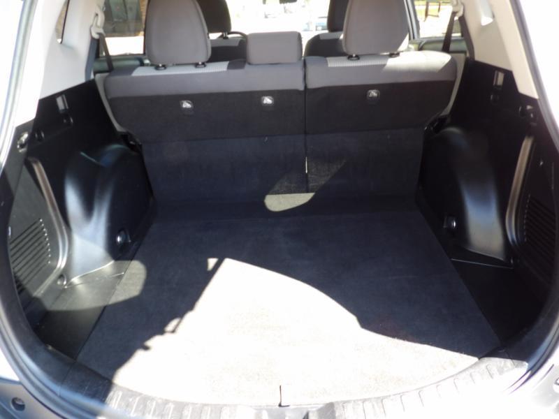 Toyota RAV4 LE AWD 2015