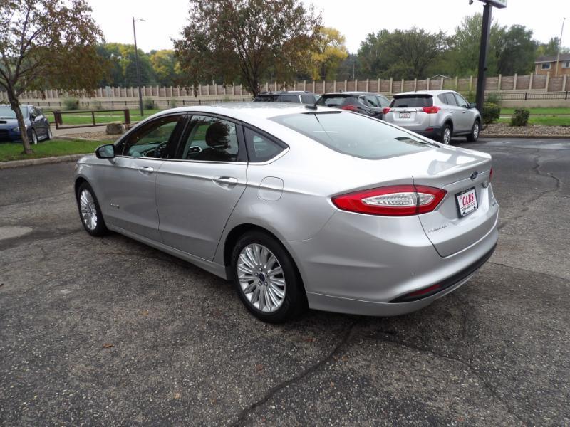 Ford Fusion Hybrid SE 2015