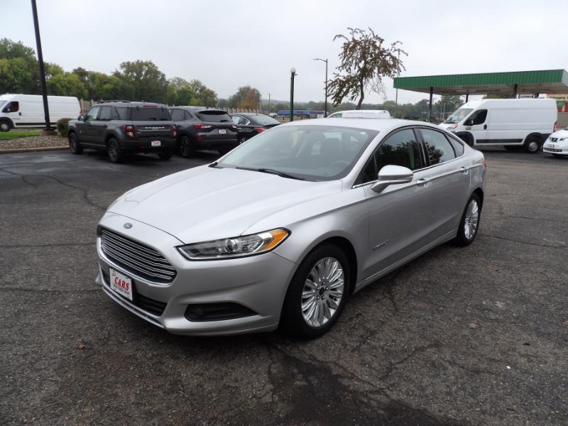 Ford Fusion Hybrid SE 2015