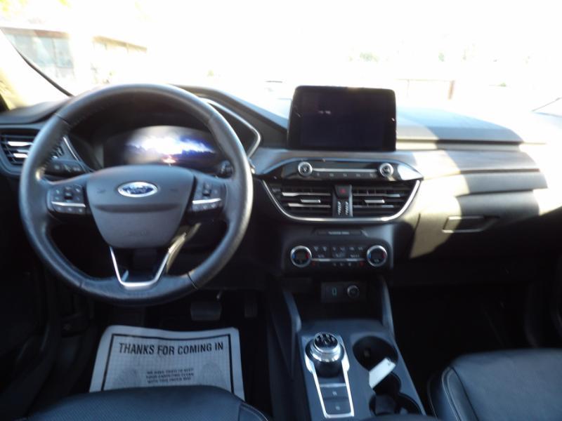 Ford Escape Hybrid Titanium AWD 2020