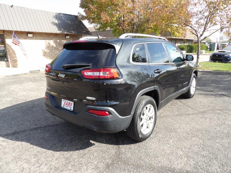 Jeep Cherokee Latitude 4WD 2016