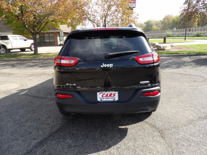 Jeep Cherokee Latitude 4WD 2016