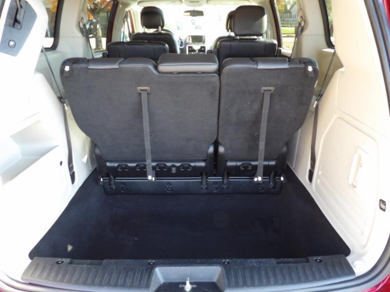 Chrysler Town & Country Touring 2014