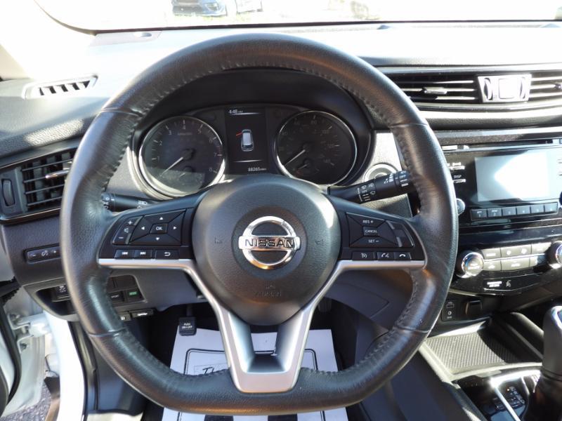 Nissan Rogue SV AWD 2017