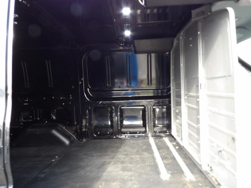 Ford Transit 150 Van Low Roof w/Sliding Pass. 130-in. WB 2019