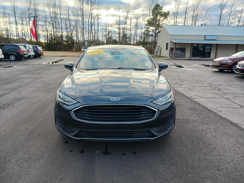 Ford Fusion S 2020