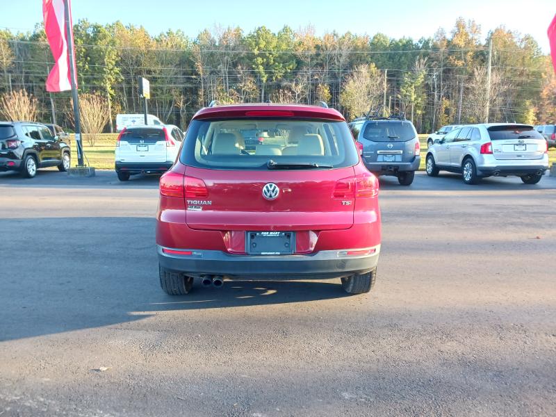 2016 Volkswagen Tiguan R-Line SEL photo 4