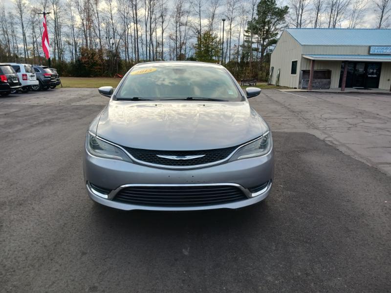 2015 Chrysler 200 Limited photo 4