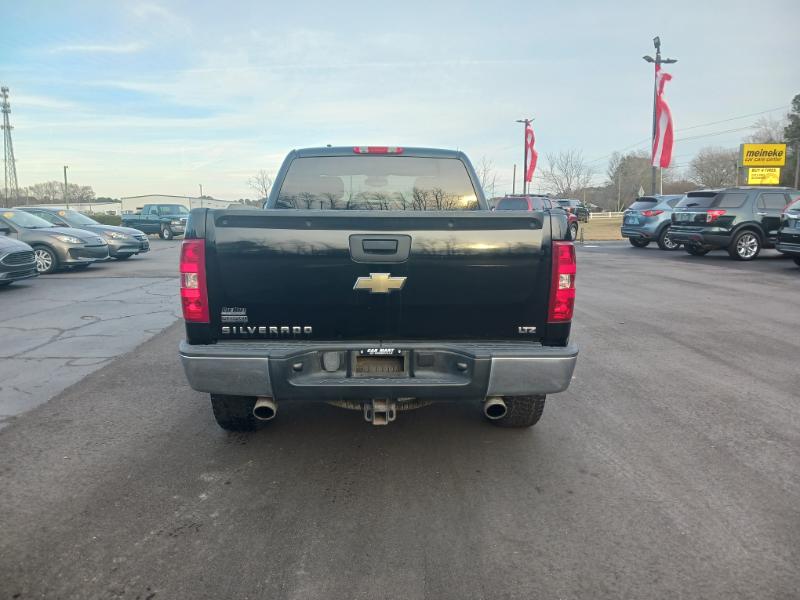 Chevrolet Silverado 1500 LTZ Ext. Cab 4WD 2011