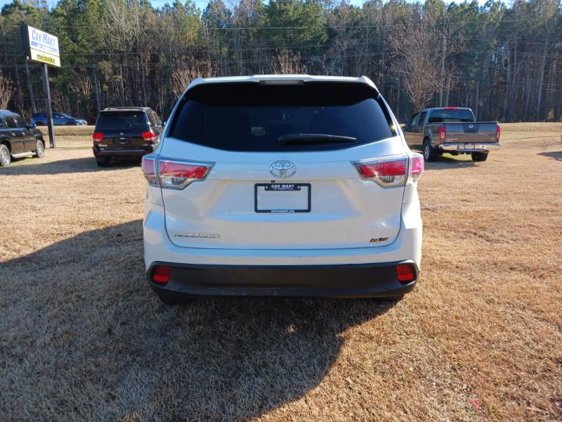 Toyota Highlander LE FWD I4 2016