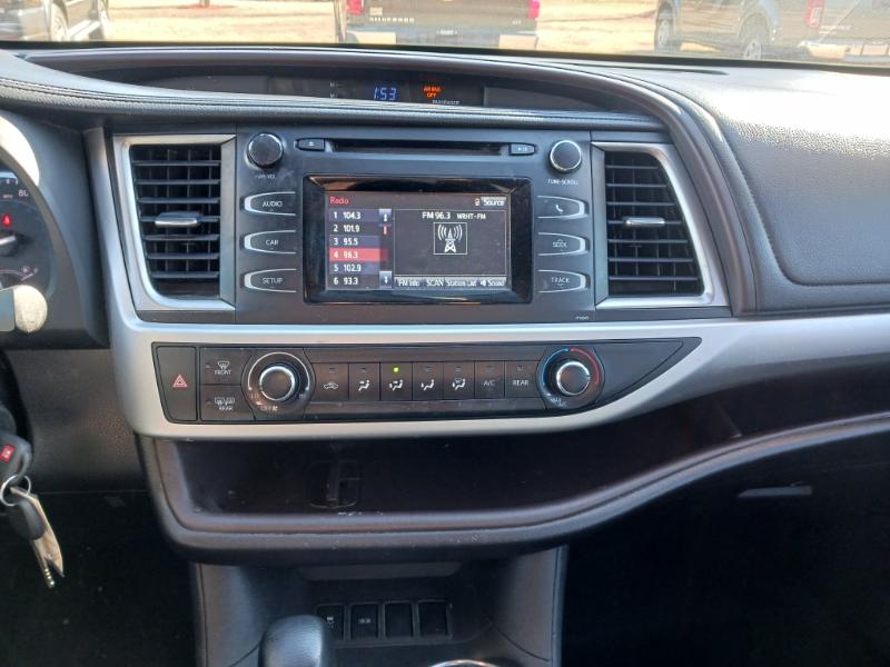 Toyota Highlander LE FWD I4 2016