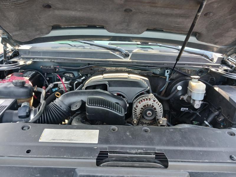 GMC Yukon XL SLT-1 1/2 Ton 4WD 2009