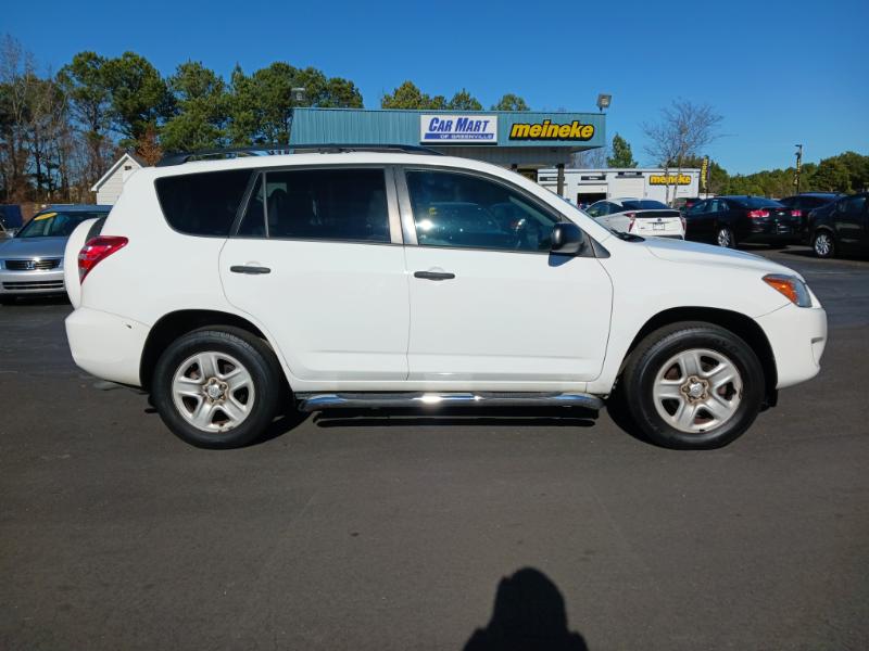 Toyota RAV4 Base I4 2WD with 3rd Row 2012