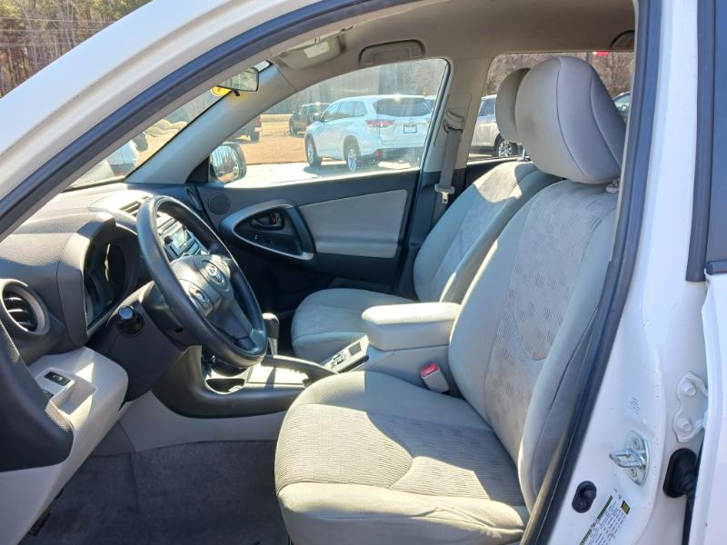 Toyota RAV4 Base I4 2WD with 3rd Row 2012