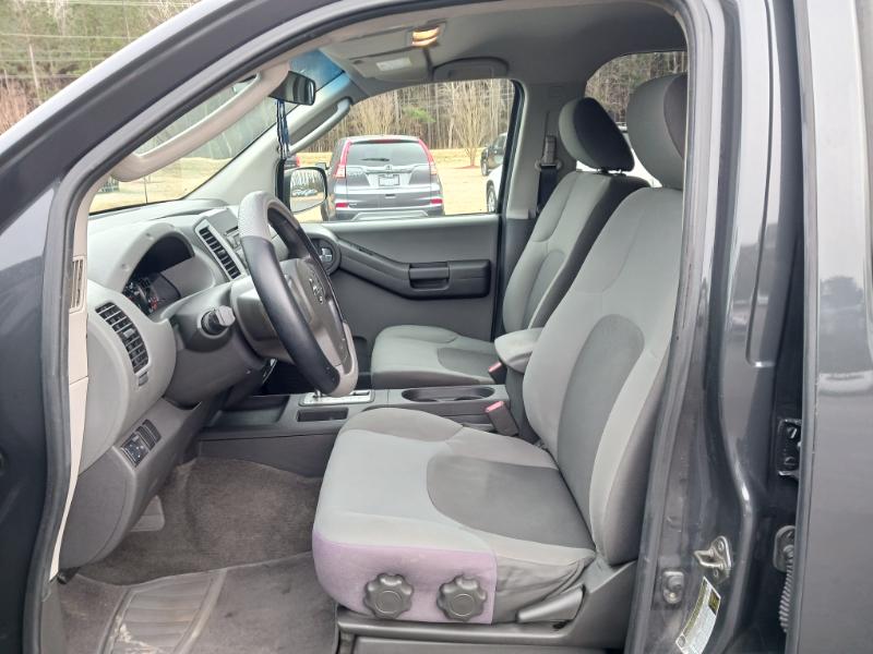 Nissan Xterra X 2WD 2010