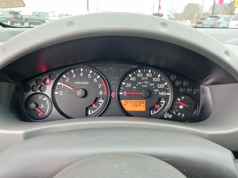 Nissan Xterra X 2WD 2010