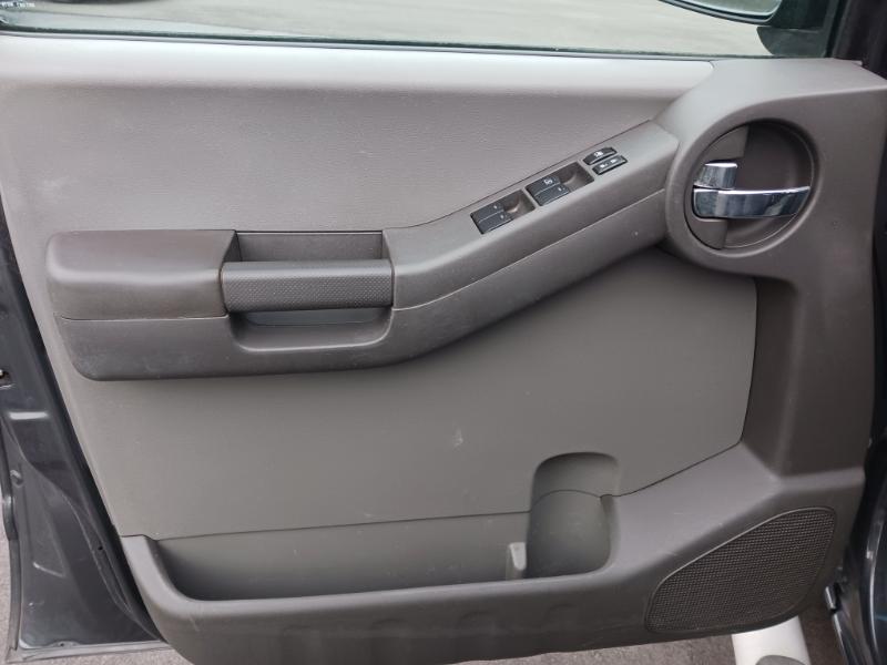 Nissan Xterra X 2WD 2010
