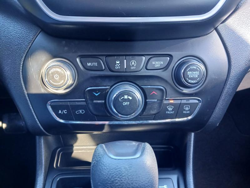 Jeep Cherokee Latitude FWD 2019