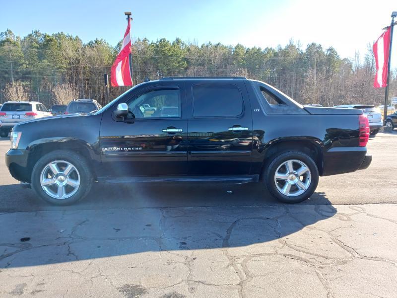 Chevrolet Avalanche LTZ 4WD 2008