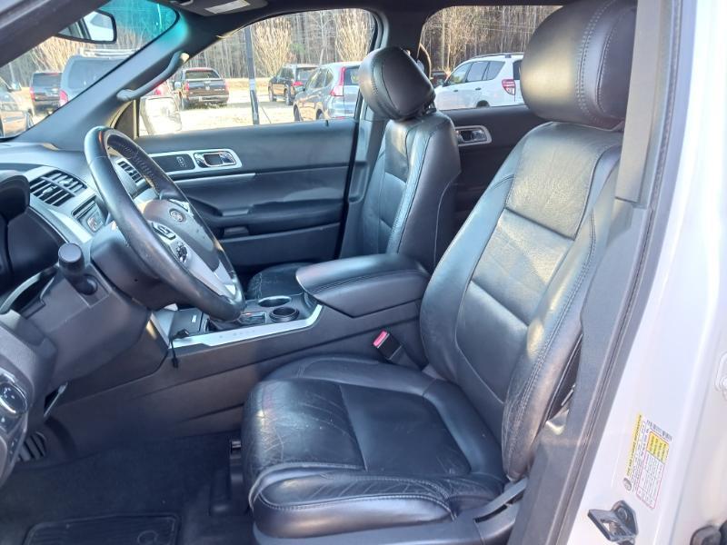 Ford Explorer XLT FWD 2011