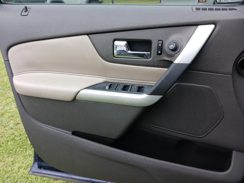 Ford Edge Limited FWD 2011