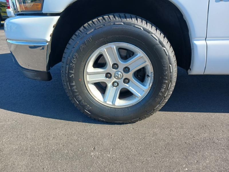 Dodge Ram 1500 ST Quad Cab Long Bed 2WD 2006