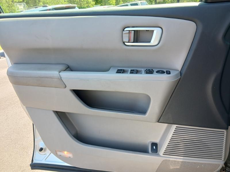 Honda Pilot EX-L 4WD 5-Spd AT 2012