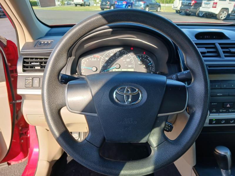 Toyota Camry L 2012