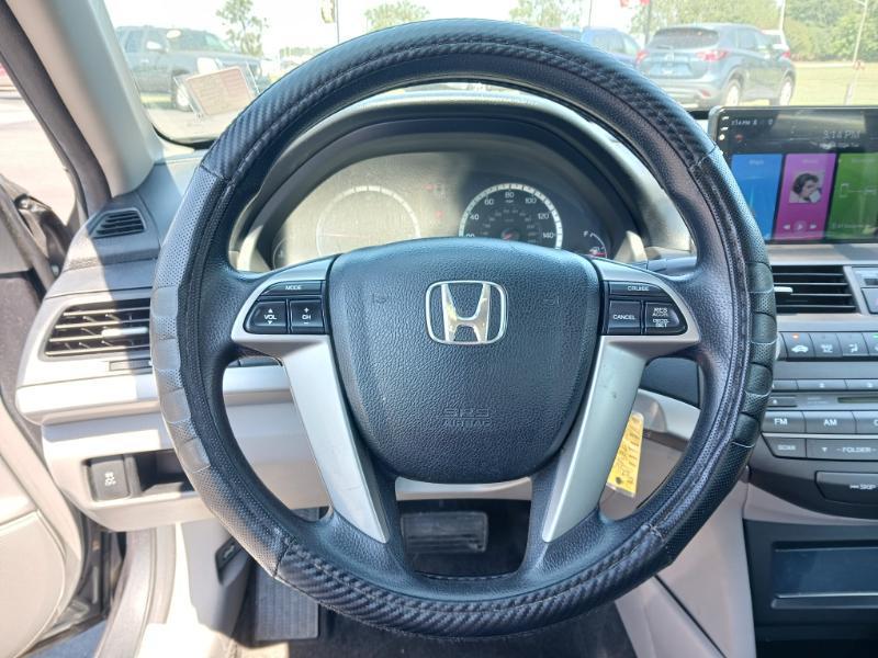 Honda Accord LX sedan AT 2011