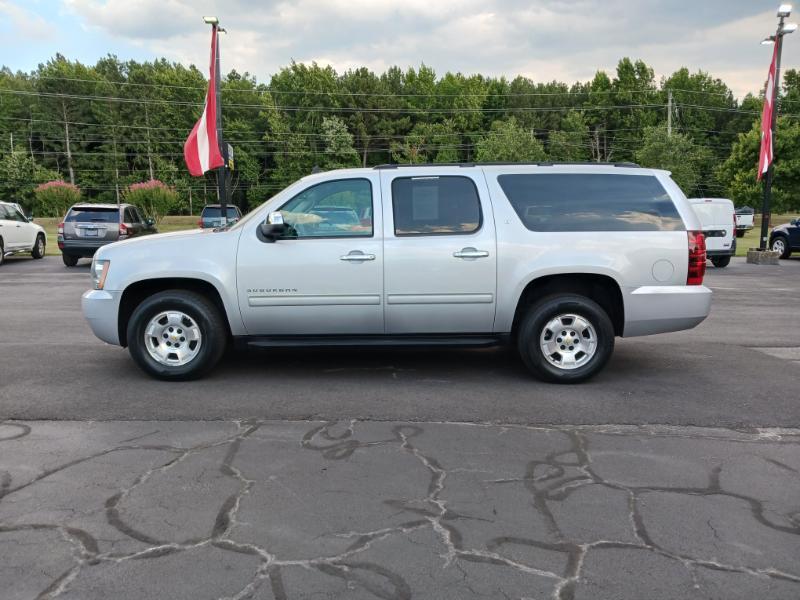 Chevrolet Suburban LT 1500 2WD 2013