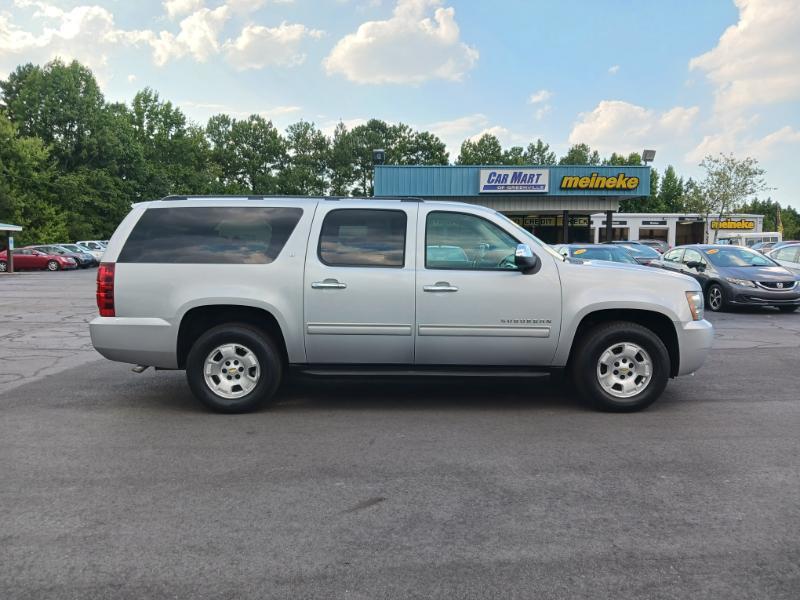 Chevrolet Suburban LT 1500 2WD 2013
