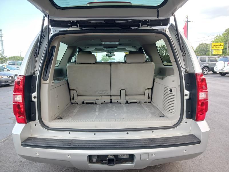 Chevrolet Suburban LT 1500 2WD 2013