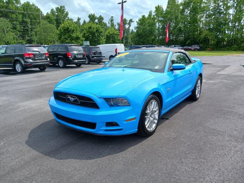 2014 Ford Mustang V6 Convertible