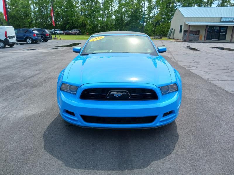 Ford Mustang V6 Convertible 2014
