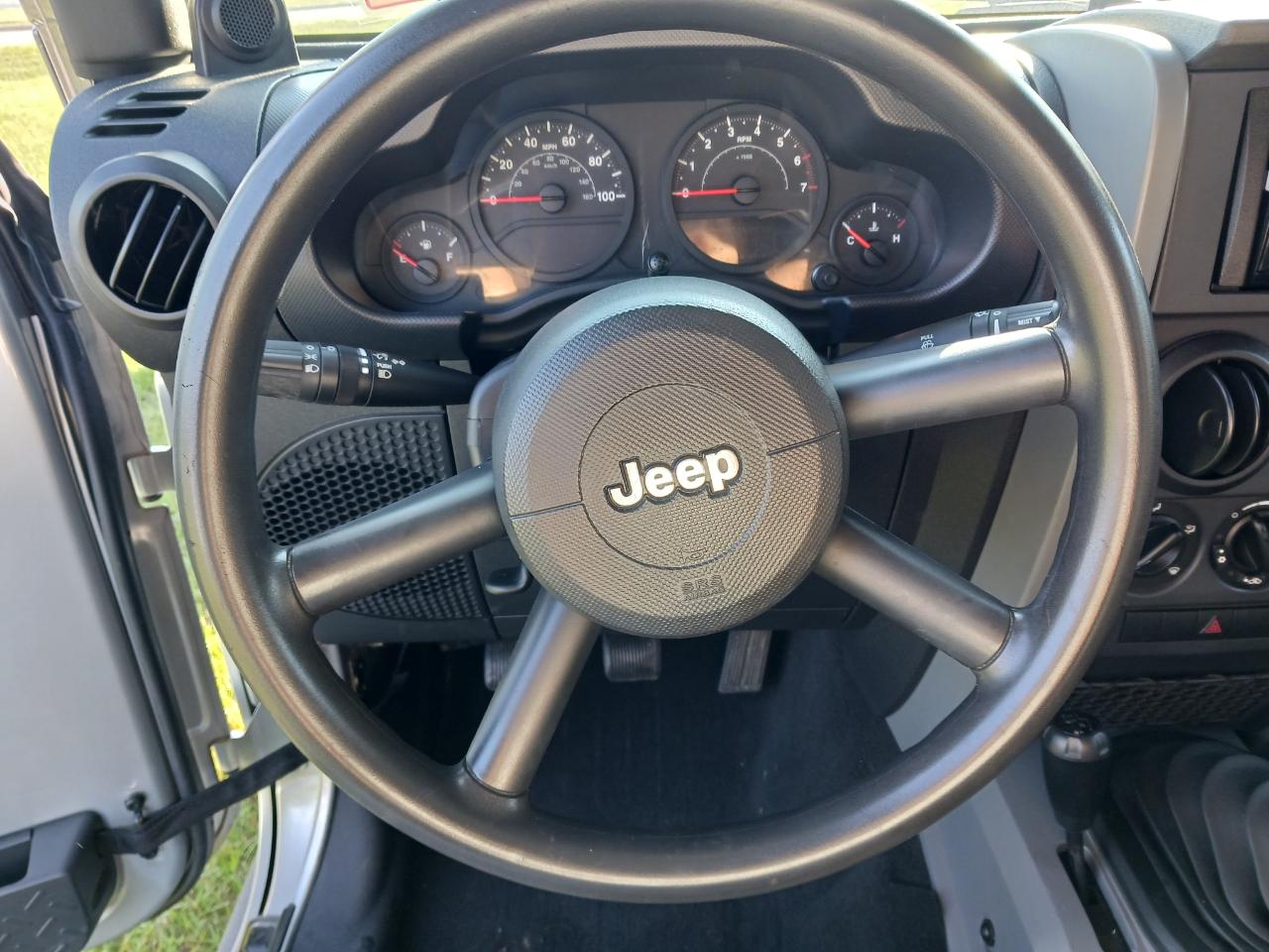 Jeep Wrangler 4WD 2dr X 2009