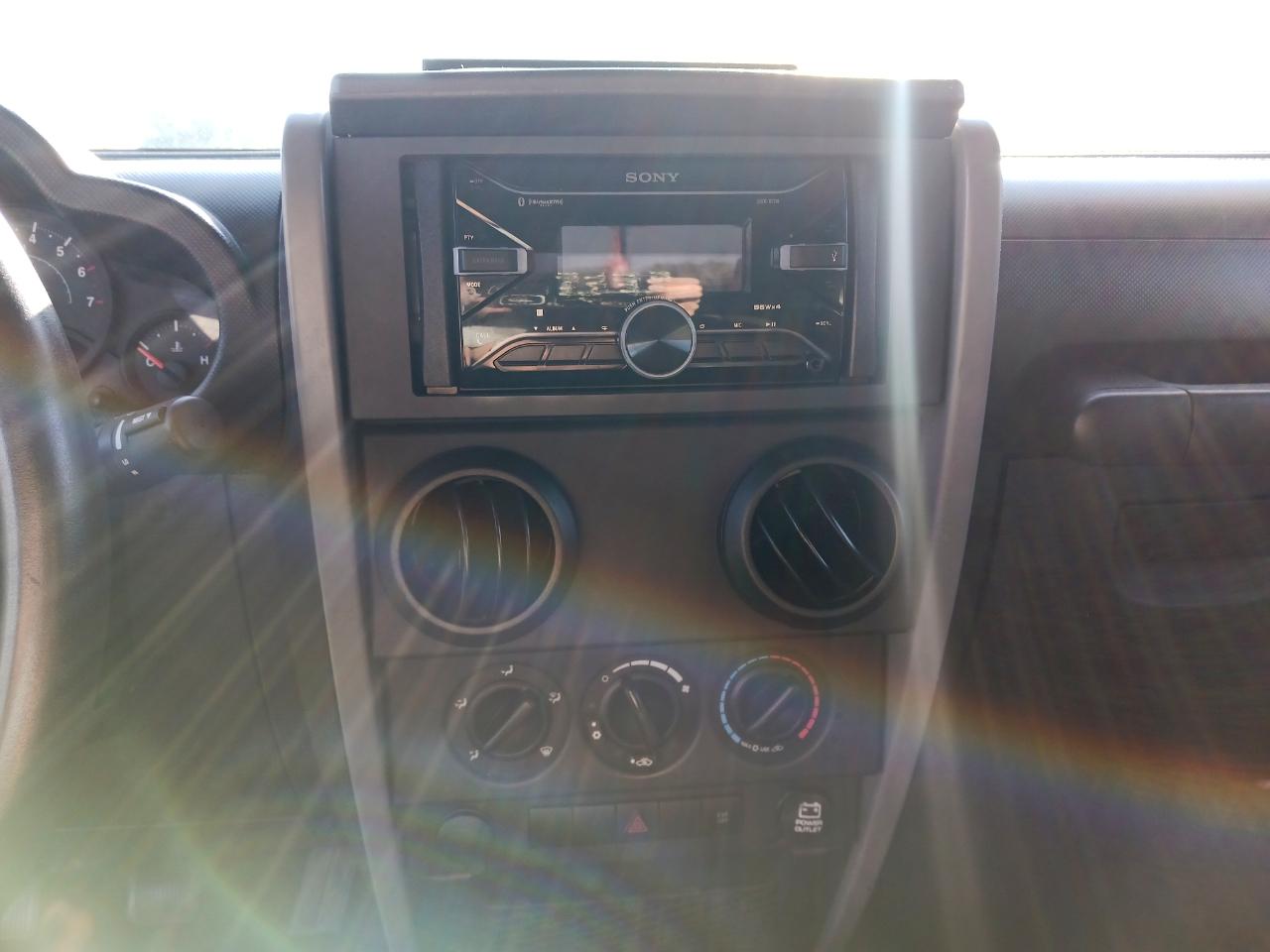 Jeep Wrangler 4WD 2dr X 2009