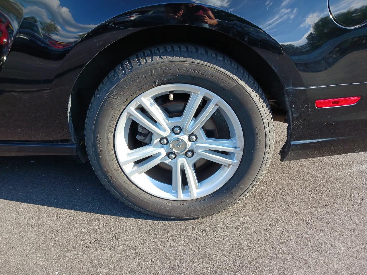 Ford Mustang 2dr Cpe V6 2013