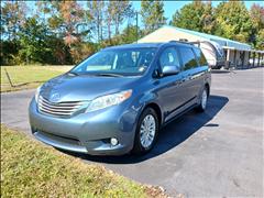 2015 Toyota Sienna 