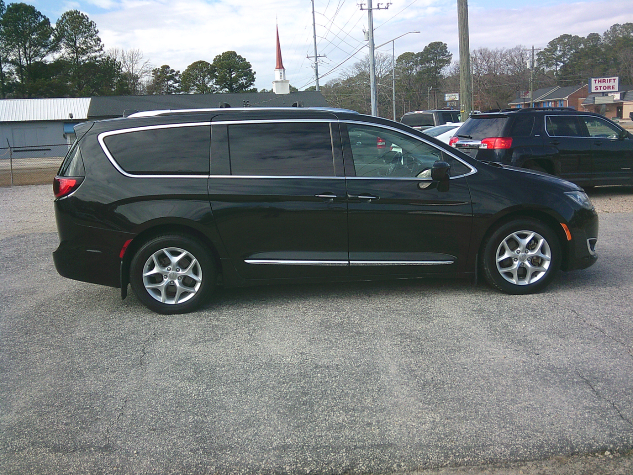 Chrysler Pacifica Touring-L Plus 2017