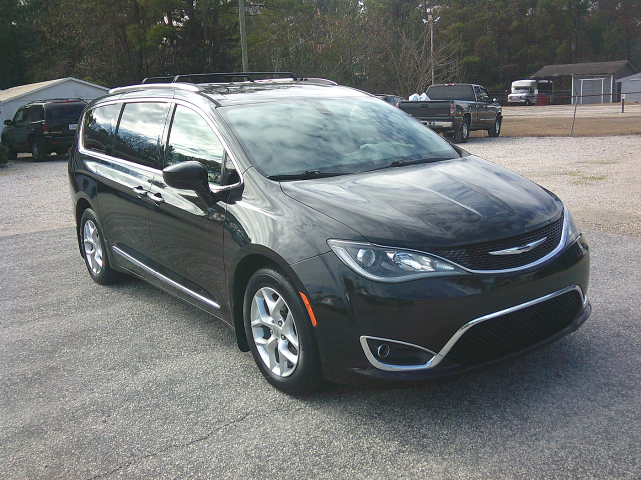 Chrysler Pacifica Touring-L Plus 2017