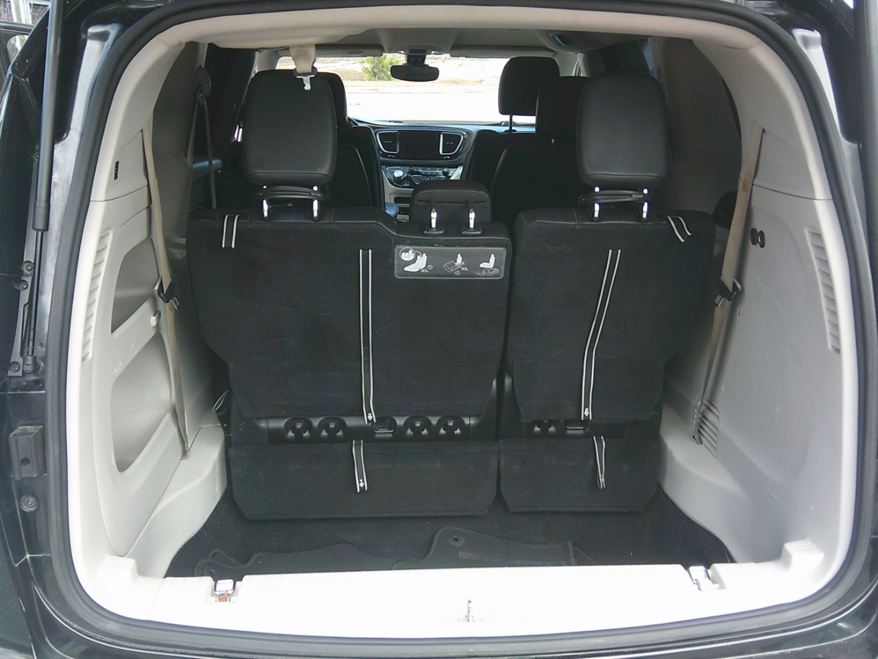 Chrysler Pacifica Touring-L Plus 2017