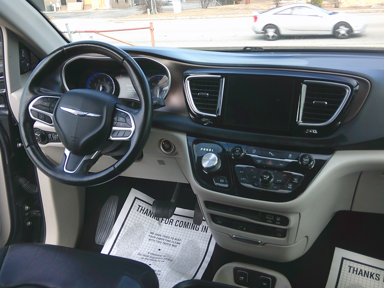 Chrysler Pacifica Touring-L Plus 2017