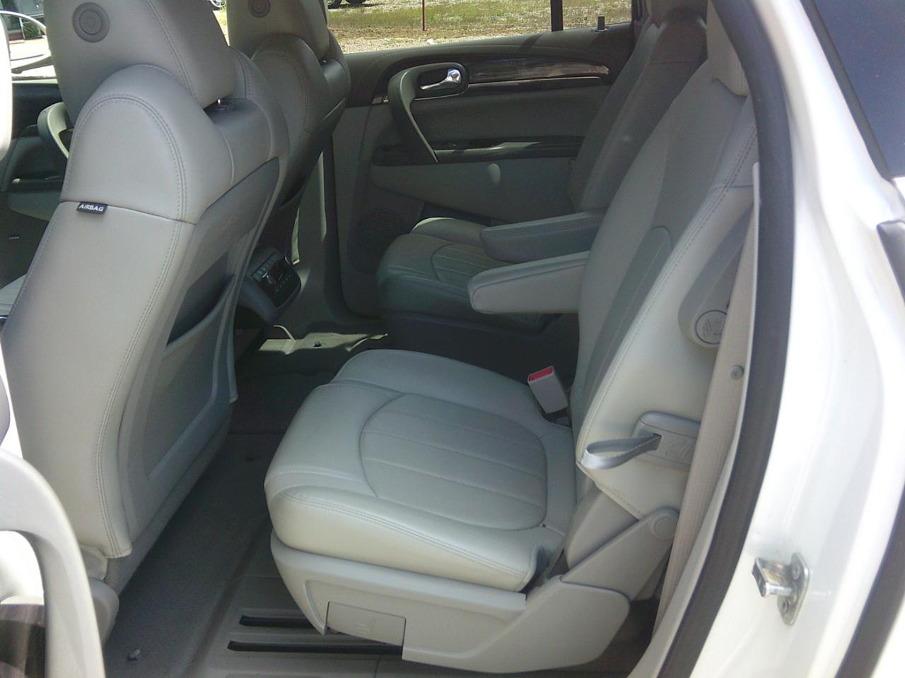 Buick Enclave Leather FWD 2015