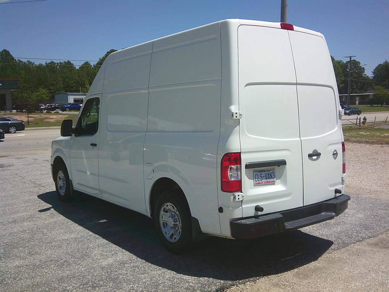 Nissan NV Cargo 2500 HD SV V6 High Roof 2019