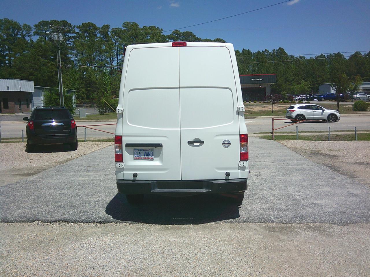 Nissan NV Cargo 2500 HD SV V6 High Roof 2019