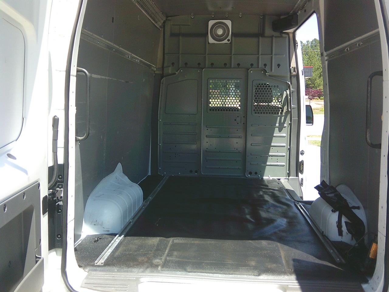 Nissan NV Cargo 2500 HD SV V6 High Roof 2019