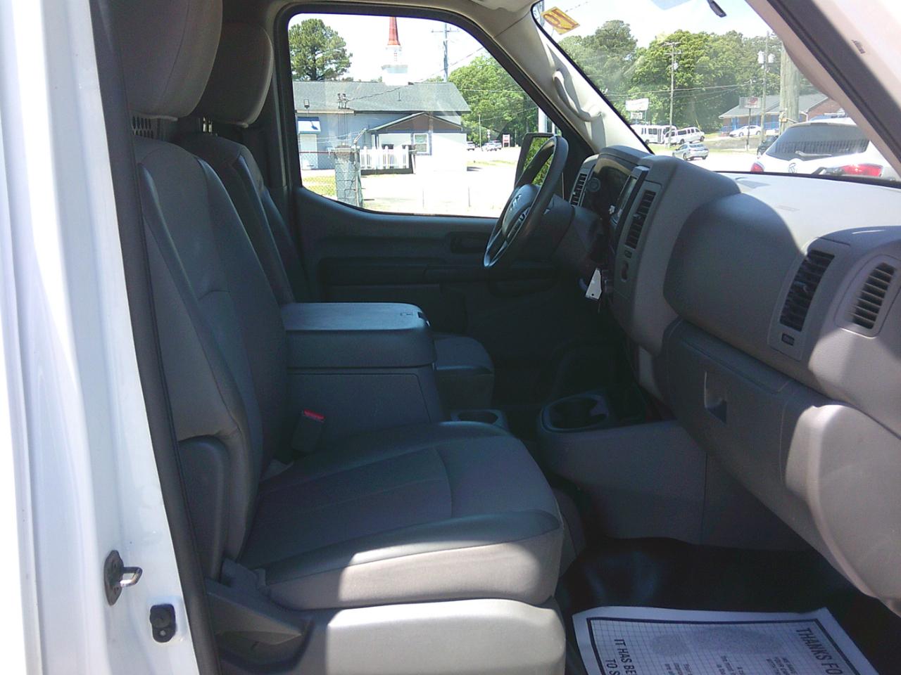 Nissan NV Cargo 2500 HD SV V6 High Roof 2019