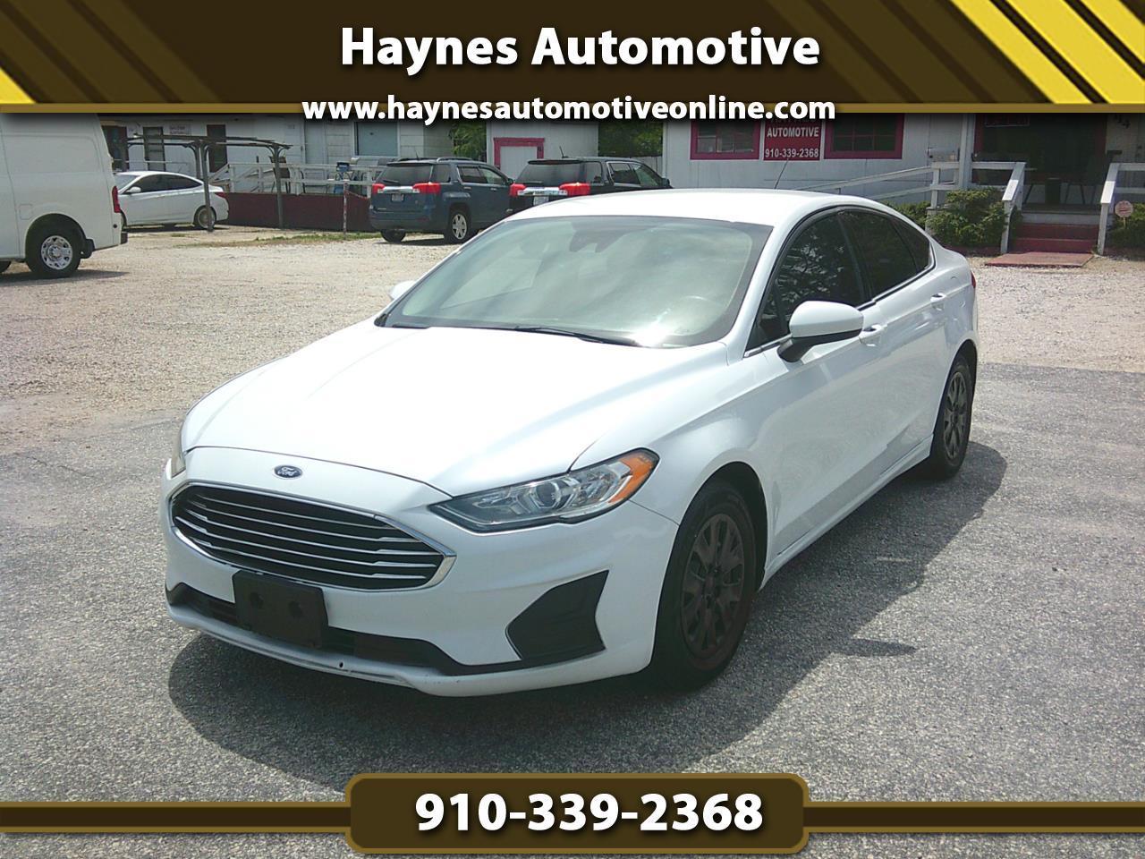 Ford Fusion S 2019