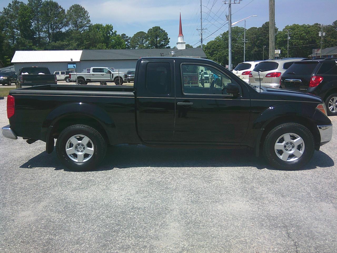 Nissan Frontier 4WD SE Crew Cab V6 Auto 2008