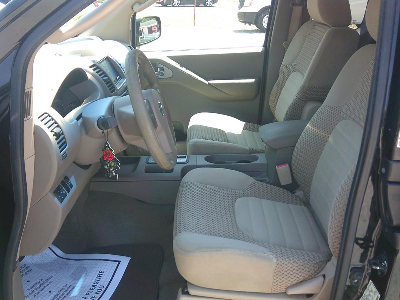 Nissan Frontier 4WD SE Crew Cab V6 Auto 2008